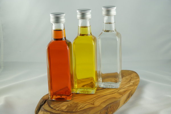 Basilikum auf Olivenöl - Olivenölzubereitung